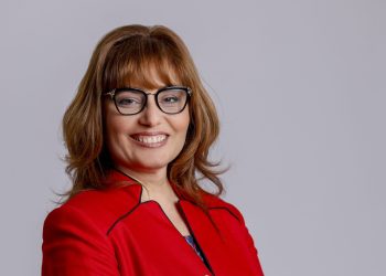 Проф. Асена Сербезова: Пътуване към себе си: Лидерство, баланс и вдъхновение в света на здравеопазването и литературата