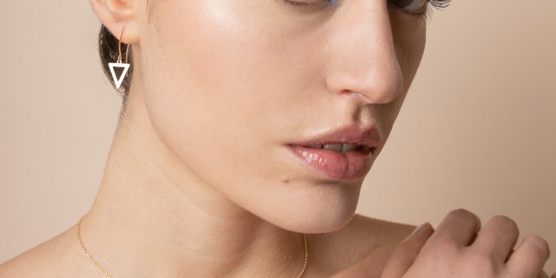Маг. фарм. Ангелики Константиниду: Изящество без компромиси: Farma Bijoux