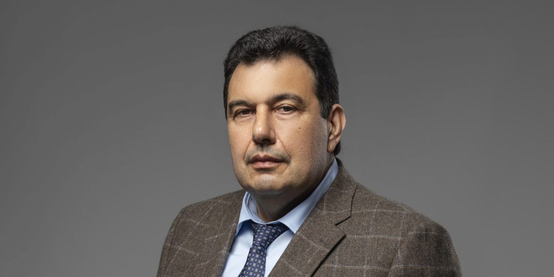 Проф. д-р Ангел Учиков, дмн: За да си добър лекар, трябва да си добър човек