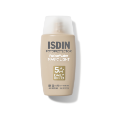 ISDIN Fotoprotector Fusion Water Color SPF50 Тониран слънцезащитен флуид за лице 50 ml - светъл