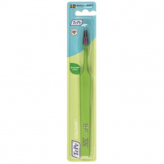 TePe Colour Compact Мека четка за зъби - зелена