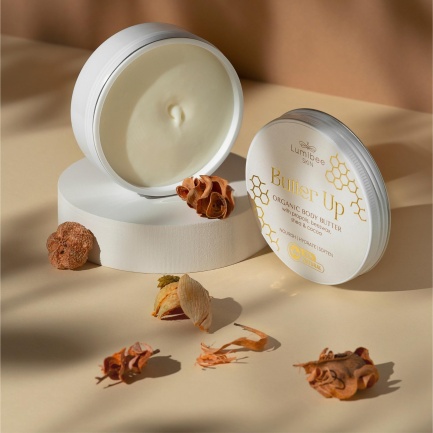 Lumibee BUTTER UP Пухкаво масло за тяло 50 g